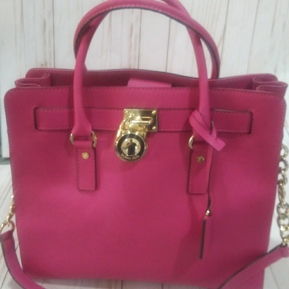 Michael kors hamilton bag excellent condition